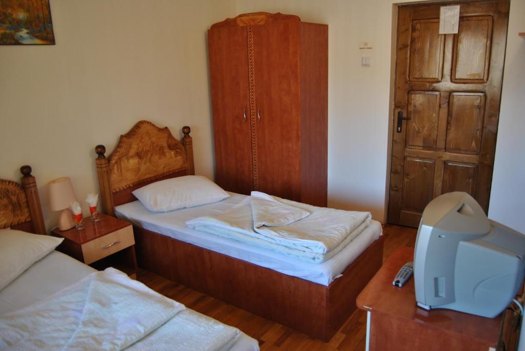 Cabana Popasul Haiducilor Petroşani Quarto foto