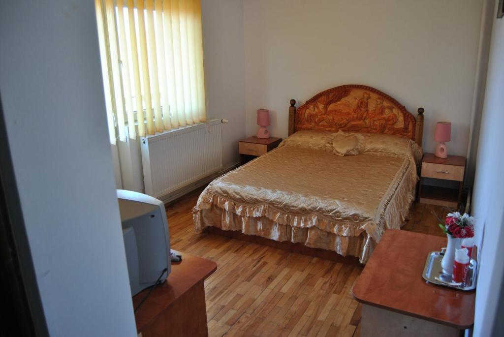Cabana Popasul Haiducilor Petroşani Quarto foto