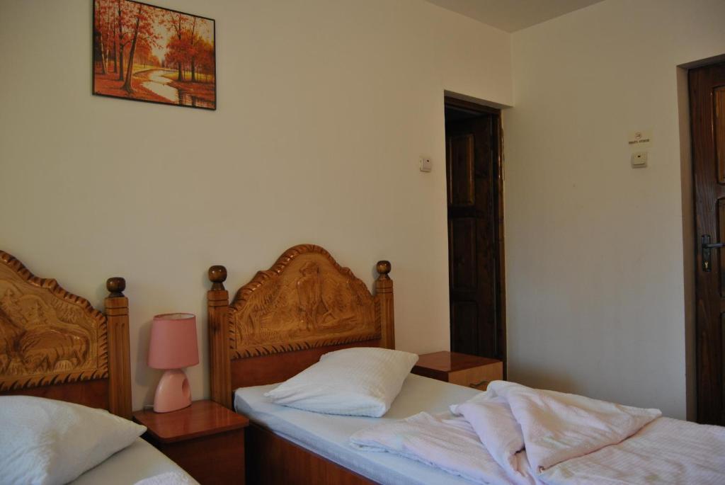 Cabana Popasul Haiducilor Petroşani Exterior foto